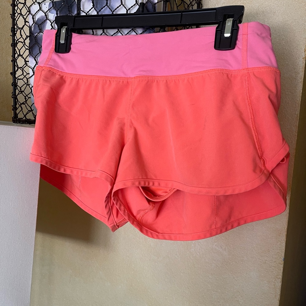 Lululemon shorts size 6